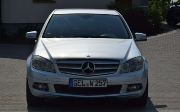 Mercedes Klasa C W204 Limuzyna 1.6 180 K BlueEFFICIENCY 156KM 2009 Mercedes-Benz Klasa C 1.6B Klima Fotele z Pamiecia Nowy Rozrzad 2 KPL KOL, zdjęcie 1