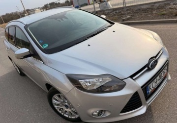 Ford Focus III Kombi 1.6 EcoBoost 150KM 2011 Ford Focus TITANIUM 1.6EB 150ps 6Biegow Tylko115TysPrzebiegu SamParkuje UN, zdjęcie 11