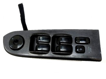 PRZEŁĄCZNIK SZYB 4 SZYBY Hyundai Trajet I