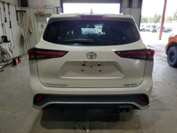 Toyota Highlander III 2021 Toyota Highlander 2021 TOYOTA HIGHLANDER XSE 3.5 Benzyna 295KM, zdjęcie 5