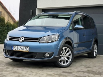 Volkswagen Touran II 2.0 TDI 140KM 2014 Volkswagen Touran CROSS 2.0TDI DSG niski przebieg