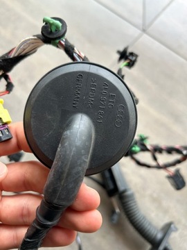 Установка правой ПП двери на VW Arteon Passat Audi