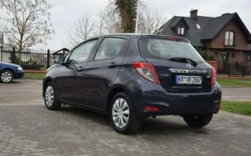 Toyota Yaris III Hatchback 5d 1.33 Dual VVT-i 99KM 2011 Toyota Yaris 1.3B Navi Kamera 2 KPL Opon Sprowadzony Oplacony 1.3, zdjęcie 7