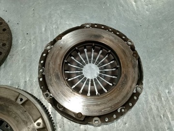 KOLO DVOUHMOTNÉ ASTRA H 2294501189 2.0 T