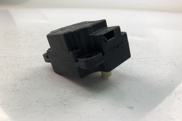 MOTOREK KRYT KOLEKTORU VOLVO V60 6G9N19E616BB 2013