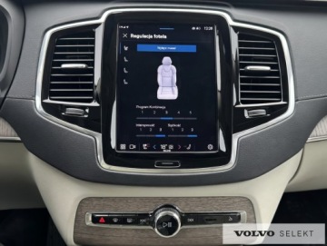 Volvo XC90 II SUV Plug-In 2.0 T8  455KM 2023 Volvo XC 90 Volvo XC90 | T8 AWD | Plug-in Hybrid |, zdjęcie 19