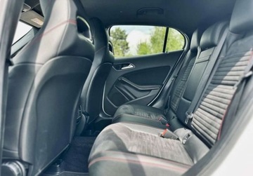 Mercedes GLA I Off-Roader Facelifting 1.6 200 156KM 2019 Mercedes-Benz GLA 200 AMG Line Polski Salon FV 23 Niski przebieg Zadba, zdjęcie 27