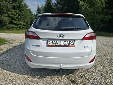 Hyundai i30 II Wagon Facelifting 1.6 CRDi 136KM 2015 Hyundai i30 1.6 CRDi 136KM # Duża Navi #, zdjęcie 26