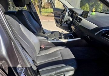 BMW Seria 1 F20-F21 Hatchback 5d Facelifting 2017 118i 136KM 2018 BMW Seria 1 BMW Seria 1 118i Edition Metropolitan 1.5 Benzyna 136KM, zdjęcie 22