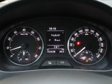 Skoda Rapid II Spaceback 1.2 TSI 105KM 2013 Skoda Rapid 1.2 TSI, Salon Polska, Klima, zdjęcie 10