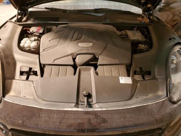 Porsche Cayenne III 2019 Porsche Cayenne 2019 PORSCHE CAYENNE 3.0 Benzyna 335KM, zdjęcie 12