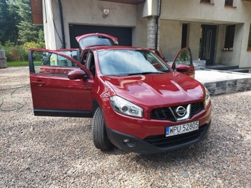 Nissan Qashqai I Crossover 2.0 140KM 2011 Nissan Qashqai Nissan Qashqai 2.0 4x4 tekna 2.0 Benzyna 141KM, zdjęcie 3
