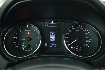 Nissan Qashqai II Crossover 1.6 dCi 130KM 2015 Nissan Qashqai 1.6 dCi, Salon Polska, Serwis ASO, zdjęcie 8