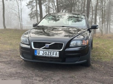 Volvo C30 Hatchback 3d 1.6 100KM 2009 Volvo C30 1.6 Momentum 100KM 2009r, zdjęcie 3
