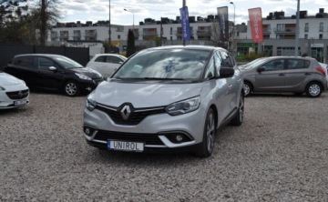 Renault Grand Scenic III 1.7 Blue dCi 120KM 2019 Renault Grand Scenic 1.7 DCI 7 osobowy Nawigacja Kamera Tempomat 1.7 Diesel, zdjęcie 11