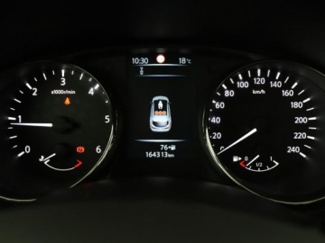Nissan Qashqai II Crossover 1.6 dCi 130KM 2016 Nissan Qashqai panorama auto klima kamery 360 navi, zdjęcie 21