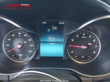 Mercedes Klasa C W205 2019 Mercedes-Benz Klasa C 2019 Mercedes-Benz C-Class C 300 Sedan 2.0 Benzyna, zdjęcie 12