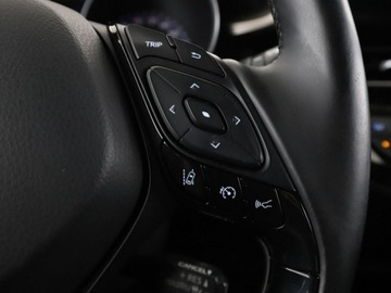 Toyota C-HR I Crossover 1.2L Turbo 116KM 2018 Toyota C-HR klima auto grzane fotele kamera i, zdjęcie 28