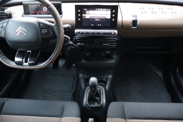 Citroen C4 Cactus Crossover 1.2 PureTech 82KM 2016 Citroen C4 Cactus 1.2 PureTech, Salon Polska, zdjęcie 11