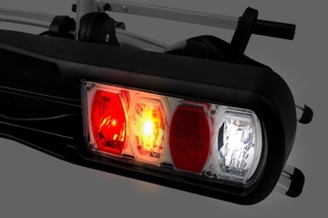 ПЛАТФОРМА ДЛЯ ВЕЛОСИПЕДОВ ДЛЯ 2 ВЕЛОСИПЕДОВ, НАКЛОННАЯ, ЗАКРЫВАЕМАЯ, 13-КОНТАКТНАЯ, С ОСВЕЩЕНИЕМ