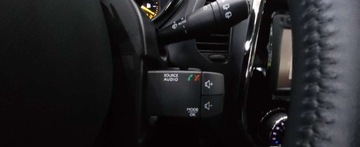 Renault Captur I Crossover 0.9 Energy TCe 90KM 2015 Renault Captur Renault Captur 0.9 Energy TCe MOZLIWA ZAMIANA Benzyna 90KM, zdjęcie 35