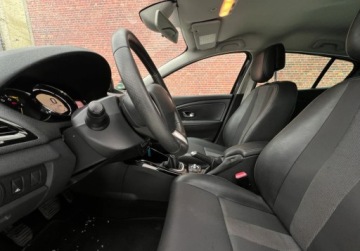 Renault Megane III Hatchback 1.4 16v TCe 130KM 2011 Renault Megane Klima Alu Super stan Gwarancja w cenie VFDJ 1.4 Benzyna, zdjęcie 9