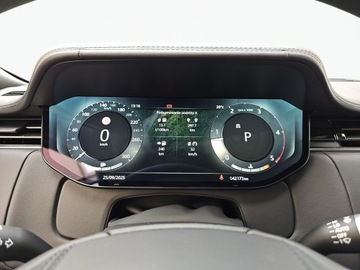 Land Rover Range Rover V SWB 3.0 D350 350KM 2022 Land Rover Range Rover First Edition 3.0D 350KM, zdjęcie 21