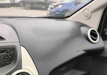 Ford Ka III 2015 Ford KA 2015r, 1.2 Benzyna. Lekko uszkodzony lewy bok. Jezdzi. 1.2 Benzyna, zdjęcie 14