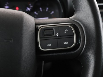 Citroen C3 Aircross  I Crossover Facelifting 1.2 PureTech 110KM 2023 Citroen C3 Aircross PDC klima tempomat, zdjęcie 29