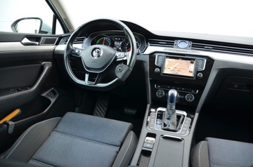 Volkswagen Passat B8 GTE Variant 1.4 TSI Plug-In-Hybrid 218KM 2016 ZAREJESTROWANY 1.4TSI GTE 218KM PLUGIN HYBRID SERWIS NAVI NOWY ROZRZĄD!, zdjęcie 28