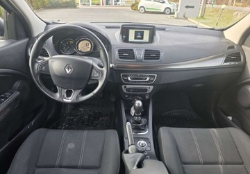 Renault Megane III Hatchback Facelifting 2013 dCi 110KM 2013 Renault Megane 1.5 Diesel 110KM, zdjęcie 19