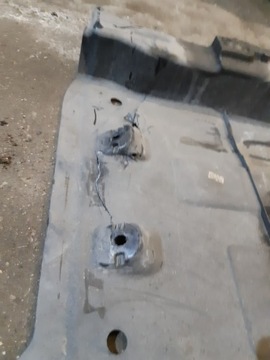 AUDI Q5 8R КРЫШКА ПАНЕЛЬ ПОЛА ШАССИ СПРАВА 8R0825208B