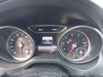 Mercedes GLA I 2019 Mercedes-Benz GLA 2019 MERCEDES-BENZ GLA 250 4MATIC 2.0 Benzyna 208KM, zdjęcie 11