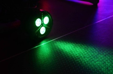 Светодиодная фара 3x 4W RGBW DMX Pilot