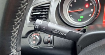 Opel Insignia I Sports Tourer 1.6 Turbo ECOTEC 180KM 2009 Opel Insignia Opel Insignia 1.6 Turbo Sport 1.6 Benzyna 180KM, zdjęcie 12