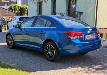 Chevrolet Cruze Sedan 1.8 16V DOHC 141KM 2011 Chevrolet Cruze 1,8 141KM Climatronic Android Navi Kamera Skora Bezwypadko, zdjęcie 2