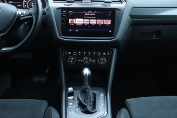 Volkswagen Tiguan Allspace SUV 2.0 TDI 150KM 2018 VW Tiguan Allspace 2.0 TDI, Salon Polska, zdjęcie 11