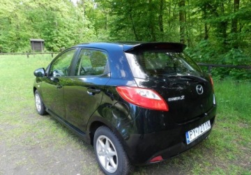 Mazda 2 II Hatchback 5d 1.3 86KM 2010 Mazda 2 ekonomiczna niezawodna 5drzwi Klima 1.3 Benzyna 86KM, zdjęcie 3