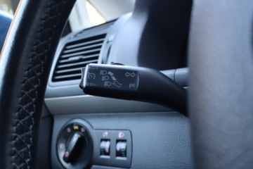 Volkswagen Touran II 1.4 TSI 140KM 2010 VW Touran 1.4 TSI, Automat, Navi, Klima, zdjęcie 19