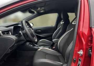 Toyota Corolla XII TS Kombi Facelifting 2.0 Hybrid Dynamic Force 196KM 2024 Toyota Corolla 2.0 Hybrid GR Sport Dynamic VAT 23 Salon PL ASO 2.0, zdjęcie 13