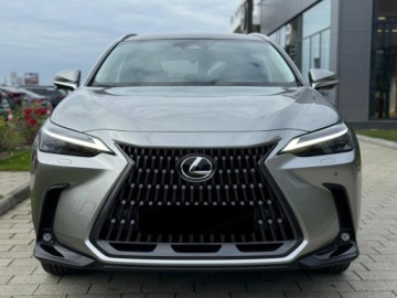 Lexus NX II SUV Facelifting 2.5 450h+ 292KM 2025 Od ręki - 450h+ Omotenashi 2.5 Plug-in Hybrid 292KM | Podgrzewane fotele!, zdjęcie 1