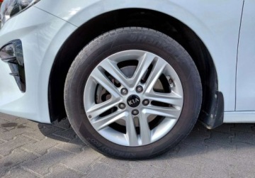Kia Ceed III Kombi 1.5 T-GDI 160KM 2021 Kia Ceed 1.5 Benzyna 160KM, zdjęcie 25