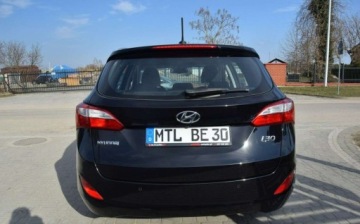 Hyundai i30 II Wagon 1.6 CRDi 110KM 2015 Hyundai i30 1.6D Navi Kamera 2015r Sprowadzony Oplacony 1.6 Diesel, zdjęcie 12