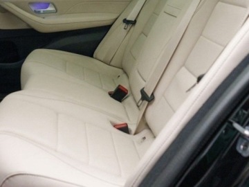 Mercedes GLE V167 SUV Facelifting 3.0 450d 367KM 2026 MERCEDES-BENZ GLE 450 d 4-Matic AMG Line 3.0 (367KM) 2026, zdjęcie 18