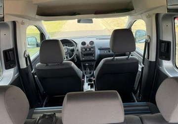 Volkswagen Caddy III Kombi Facelifting 2.0 EcoFuel 109KM 2011 Volkswagen Caddy 2.0 MPI 109 KM 5 osobowy Nowa instalacja LPG 2.0 109KM, zdjęcie 15