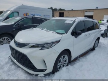 Toyota Sienna III 2022 Toyota Sienna XSE 2022 2.5 Hybryda 189KM, zdjęcie 1