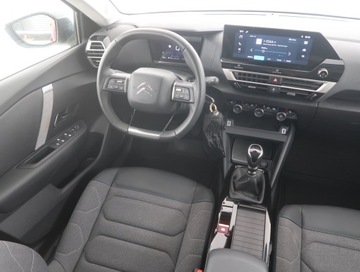 Citroen C4 III SUV 1.2 PureTech 130KM 2023 Citroen C4 1.2 PureTech, Salon Polska, zdjęcie 6