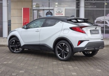 Toyota C-HR I Crossover Facelifting 1.8 Hybrid 122KM 2023 Toyota C-HR Toyota C-HR 1.8 Hybrid GR Sport Serwis ASO 1.8 Hybryda, zdjęcie 3