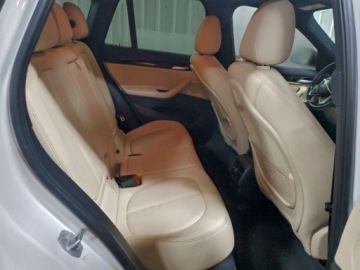 BMW X1 F48 2017 BMW X1 2017 BMW X1 XDRIVE28I 2.0 Benzyna 228KM, zdjęcie 9