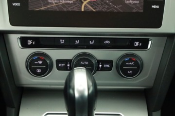 Volkswagen Passat B8 Limousine 2.0 TDI BlueMotion SCR 150KM 2019 VW Passat 2.0 TDI, Salon Polska, Automat, VAT 23%, zdjęcie 15